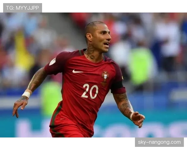 夸雷斯马与C罗边路打法分化：盘带破局与终结转型的路径对比