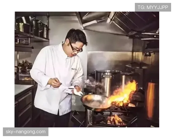 阿萨尔森训练完直接去米其林三星，这日子谁顶得住啊